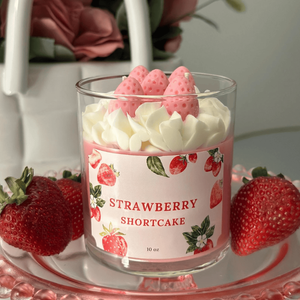 Strawberry & Vanilla Bakery Scented Soy Wax Candle - Glass Jar with Lead-Free Cotton Wick (4oz / 10oz)
