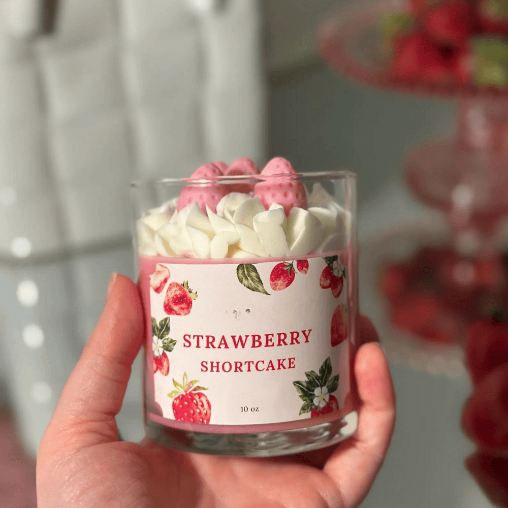 Strawberry & Vanilla Bakery Scented Soy Wax Candle - Glass Jar with Lead-Free Cotton Wick (4oz / 10oz)