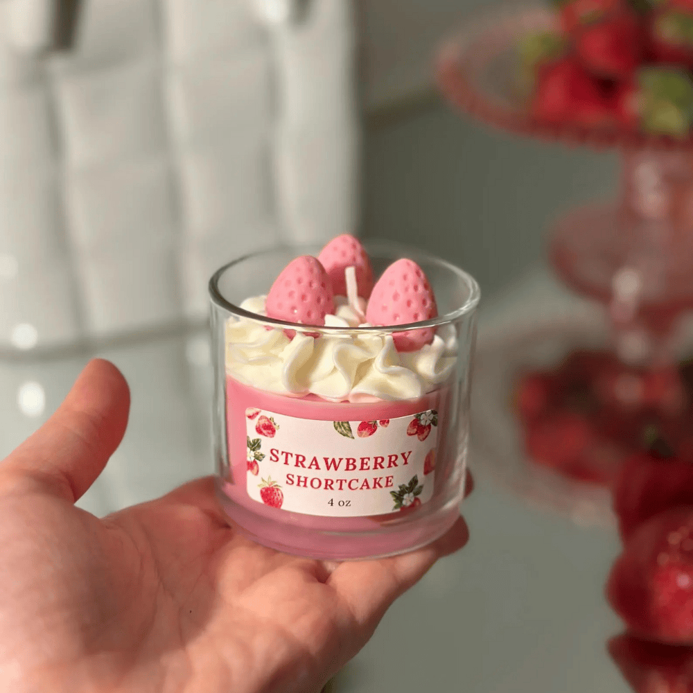 Strawberry & Vanilla Bakery Scented Soy Wax Candle - Glass Jar with Lead-Free Cotton Wick (4oz / 10oz)