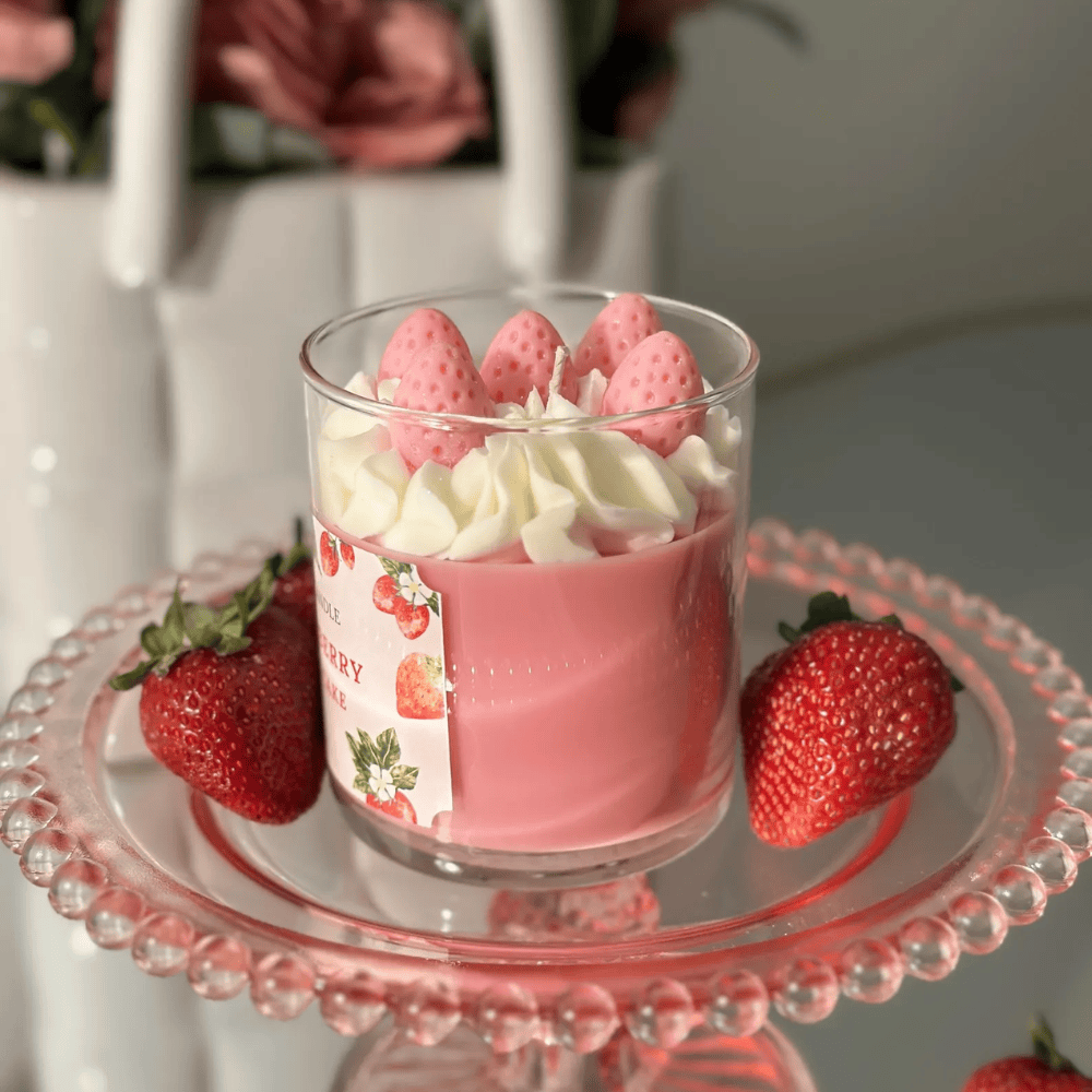 Strawberry & Vanilla Bakery Scented Soy Wax Candle - Glass Jar with Lead-Free Cotton Wick (4oz / 10oz)