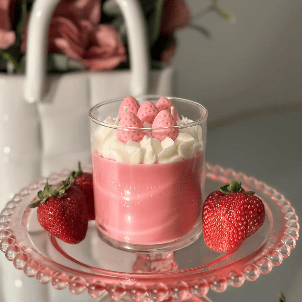 Strawberry & Vanilla Bakery Scented Soy Wax Candle - Glass Jar with Lead-Free Cotton Wick (4oz / 10oz)