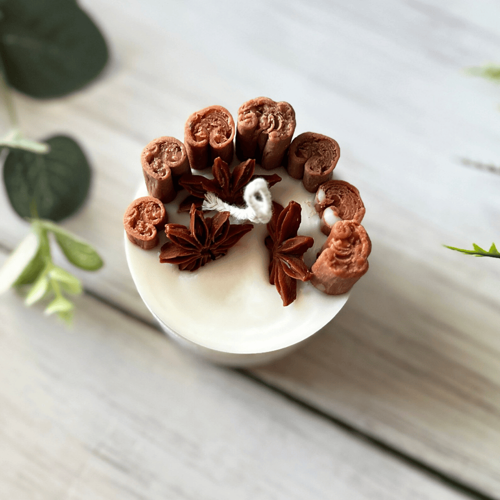 Cinnamon Spice Scented Soy-Beeswax Jar Candle - Lead-Free Cotton Wick & Real Star Anise